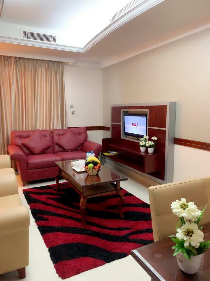 Hala Inn Hotel Apartments - Baithans Ajman Exteriör bild